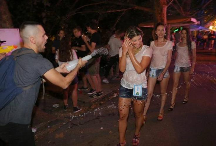 37703984_2198457013514922_9046353057079623680_n